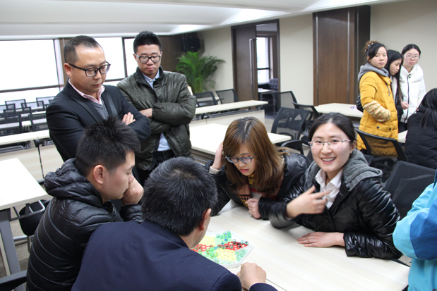 跳棋争霸战